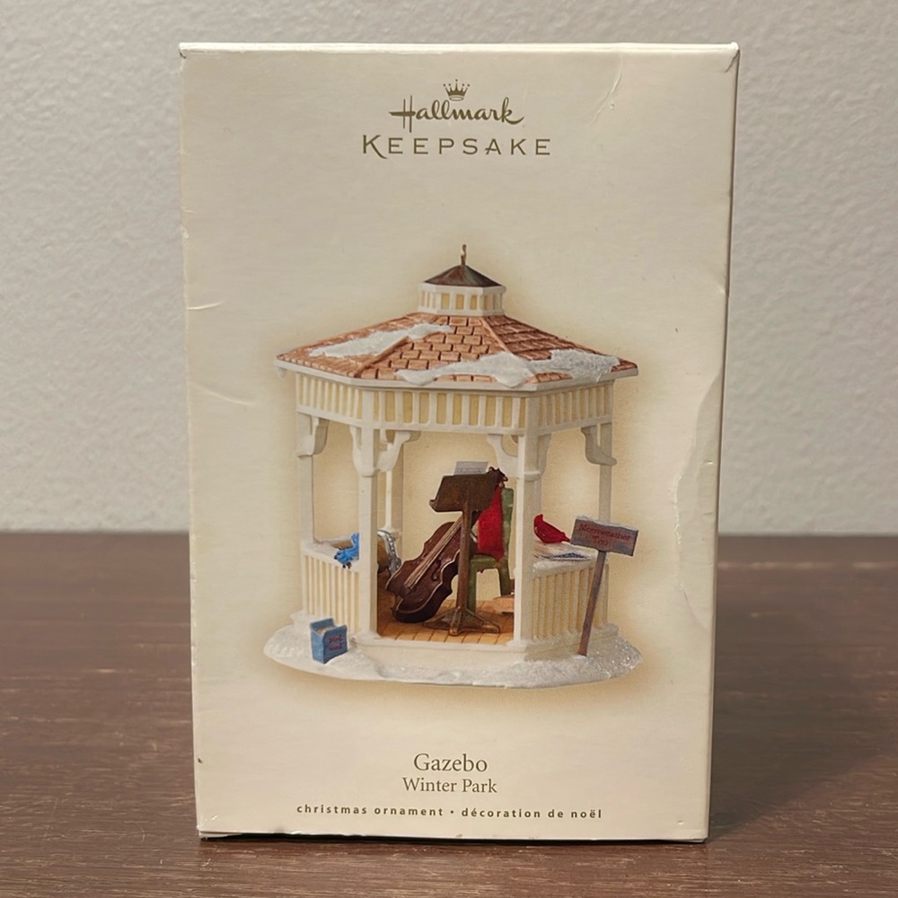 Hallmark Keepsake Gazebo Christmas Ornament